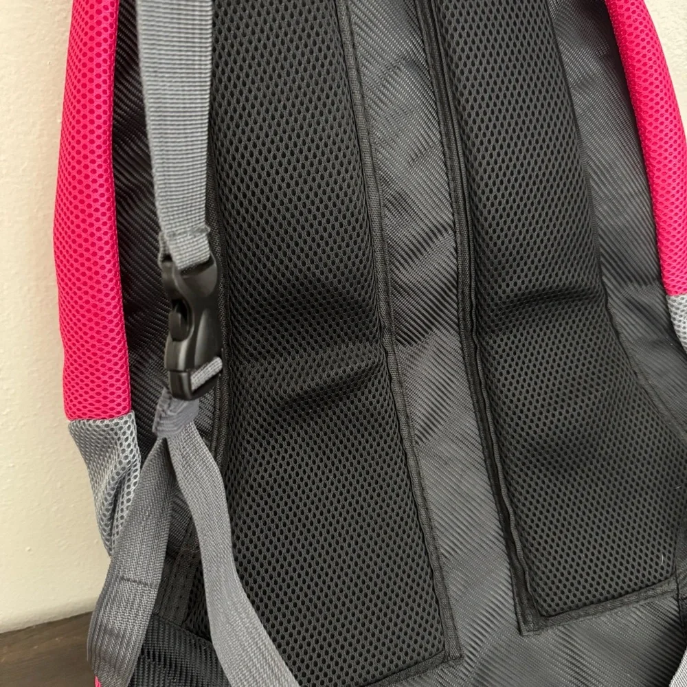 Sport Pet Travel Backpack Carrier Dog Front Chest Pet Carrier Pink & Gray